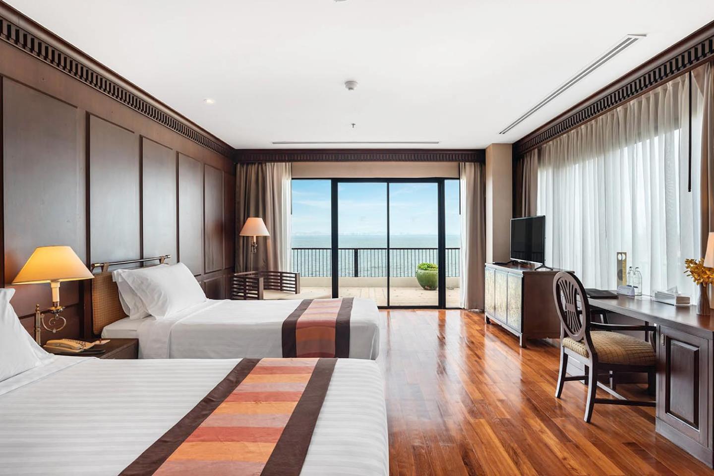 Garden Cliff Resort And Spa - SHA Extra Plus Pattaya Buitenkant foto